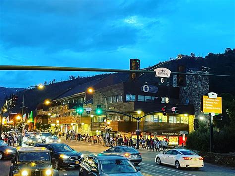 Mountain mall - Nov 26, 2018 · One of our favorite places is the Mountain Mall in Gatlinburg located at traffic light #6 on 611 Parkway. Not only is it in the heart of all the action, but most who discover it refer to it as a “hidden gem” and “the biggest little mall.” This isn’t your typical mall. 
